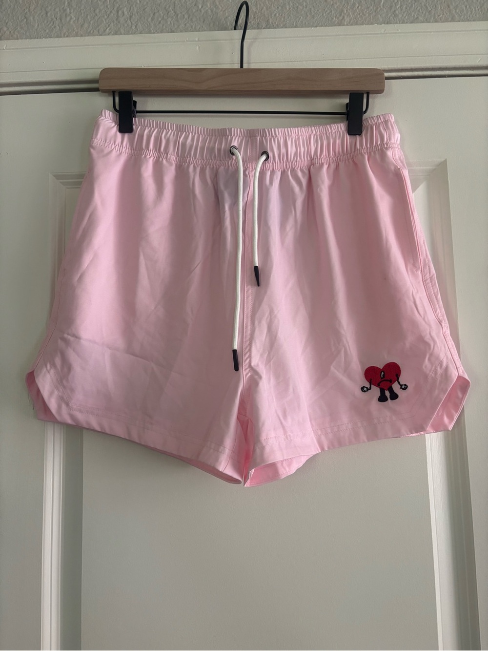 NWT Bad Bunny "Un Verano Sin Ti" Drawstring Shorts Size Large